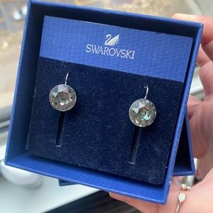 Swarovski steel grey earrings